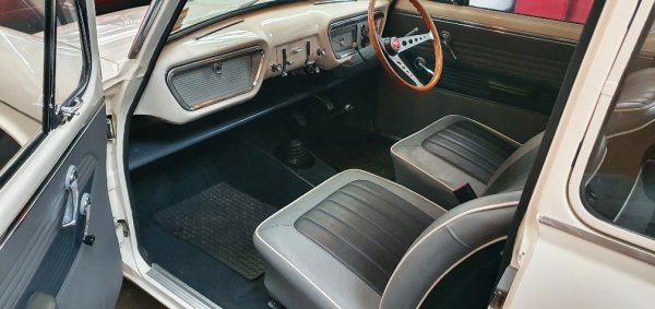 画像13: 1962 フォード アングリア フルレストア済み Ford Anglia