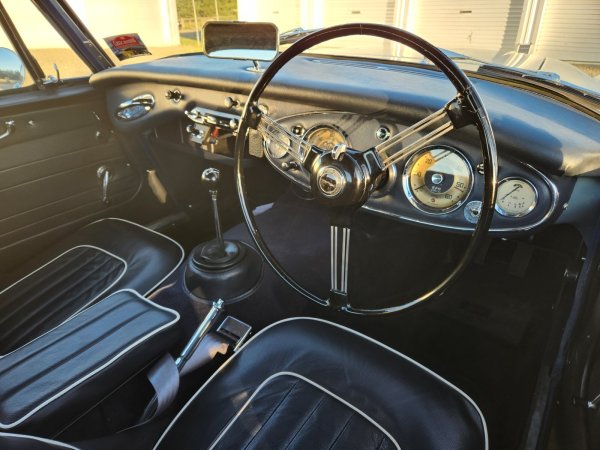 画像21: 1962 オースティン　ヒーレー BJ7 Austin Healey BJ7 and Triumph Stag ついにレストア完成！！