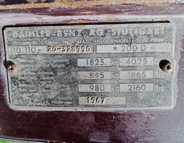 画像8: 1967 Mercedes. Model 110 Fintail　メルセデス　モデル110