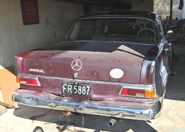 画像10: 1967 Mercedes. Model 110 Fintail　メルセデス　モデル110