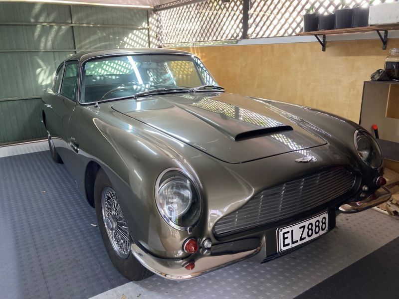 1967 アストンマーティン Db6 Vantage プロジェクトカー